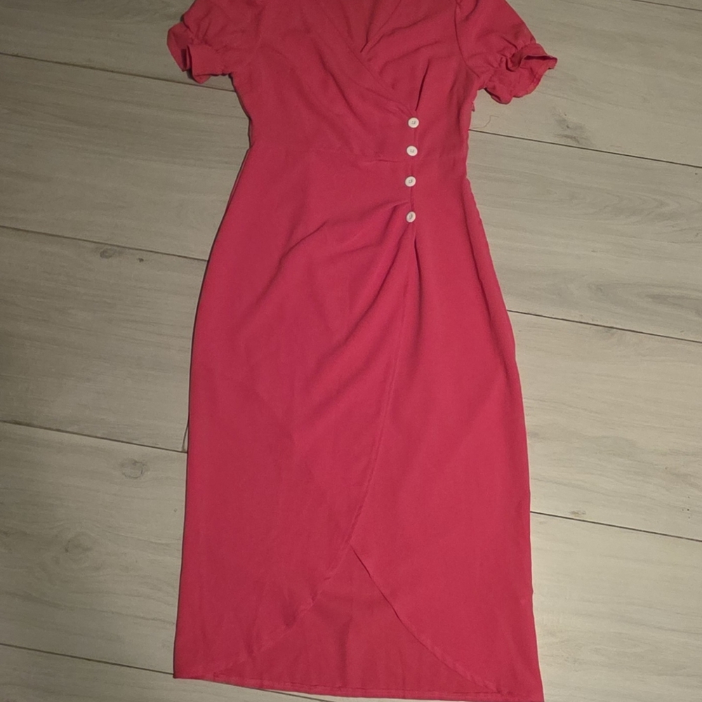 W109 SHEIN Vibrant Pink Midi Dress